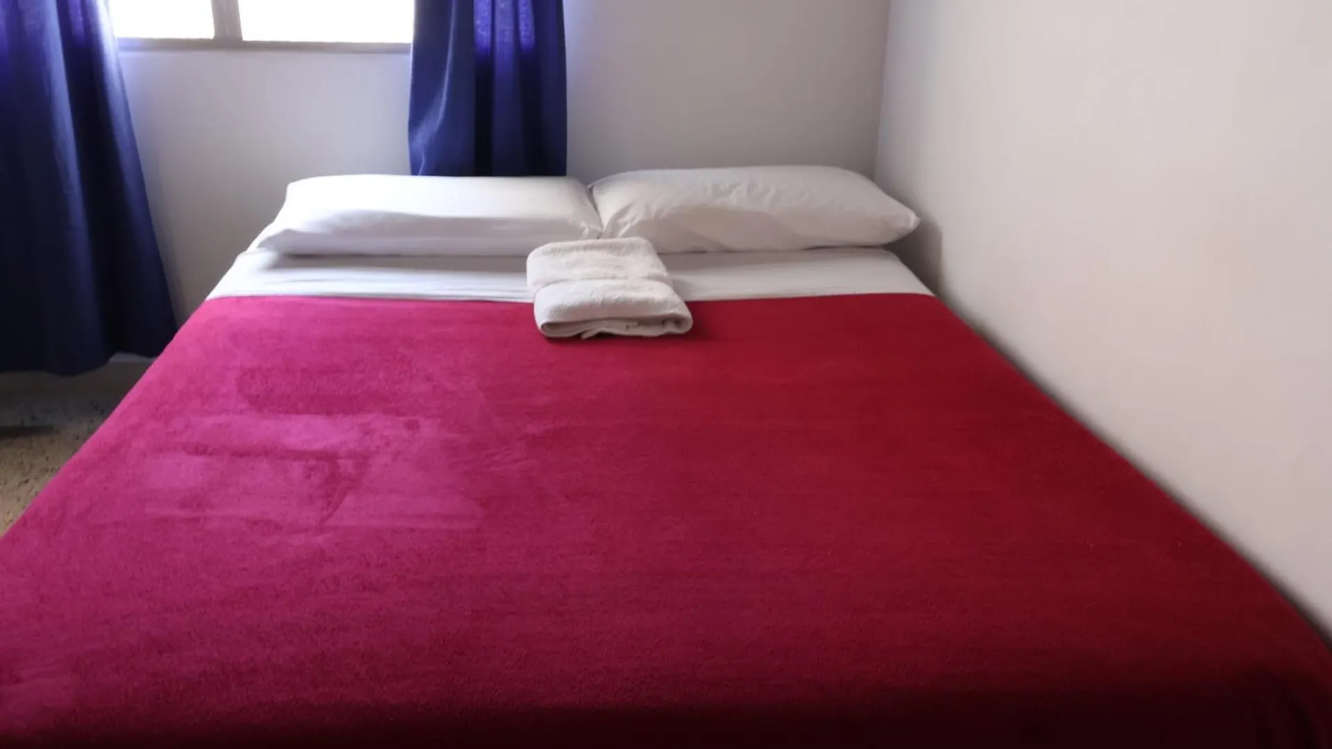 Living Poblado Manila 301 C Habitacion Individual Medellin Homestay