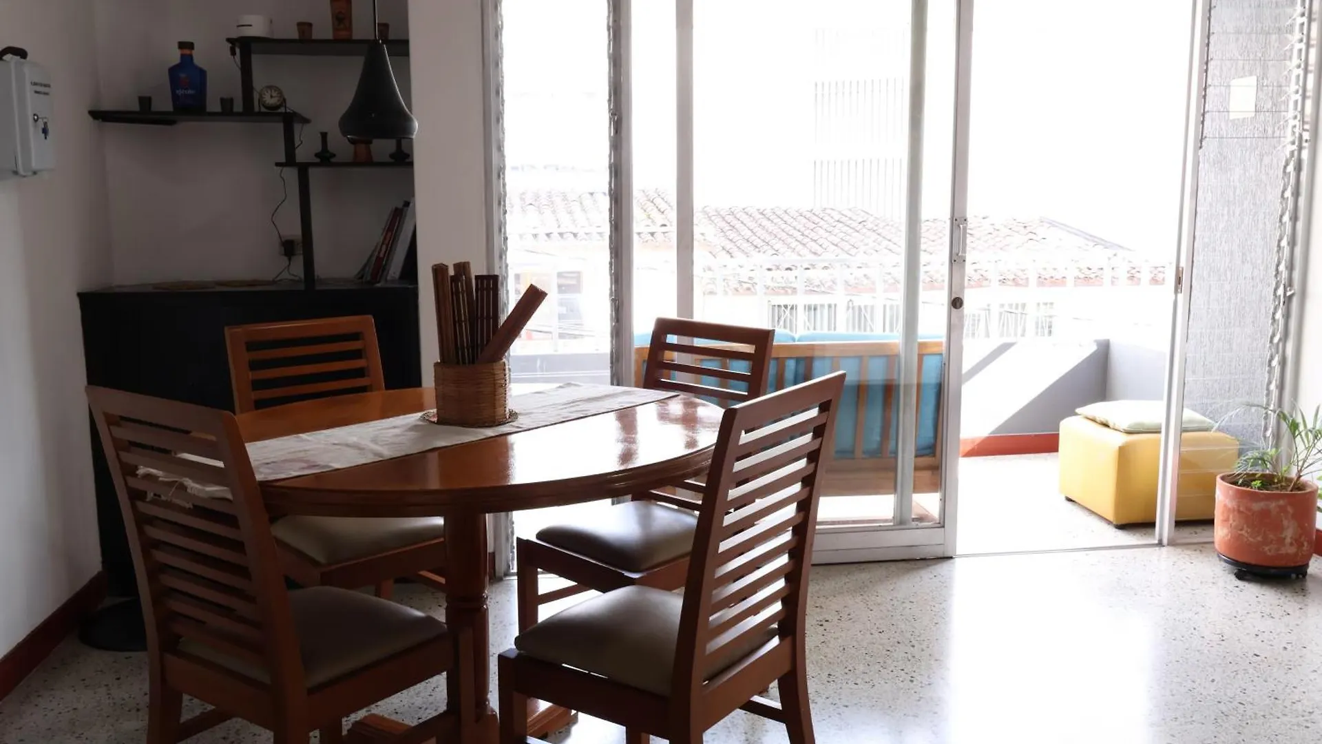 Living Poblado Manila 301 C Habitacion Individual Medellin Homestay