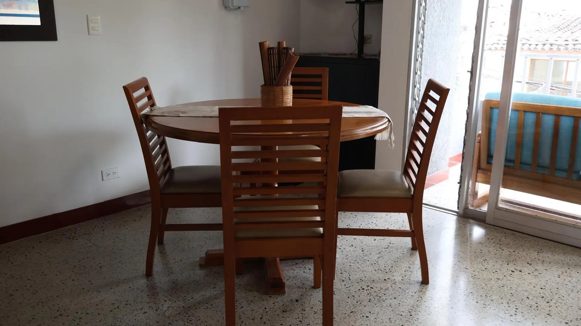 Homestay Living Poblado Manila 301 C Habitacion Individual Medellin Colombia